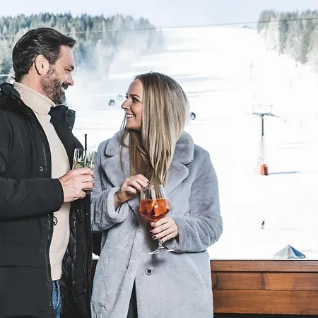 Hotel Alpines Gourmet Montanara 4*