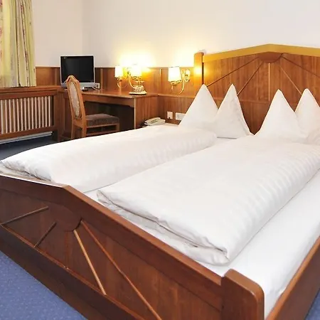 Hotel Alpines Gourmet Montanara 4*