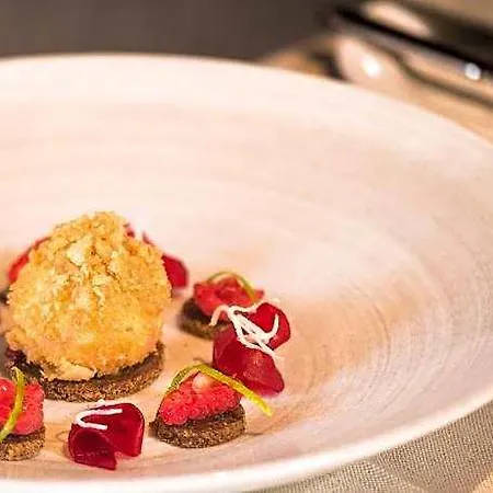 ホテル Alpines Gourmet Montanara 4*