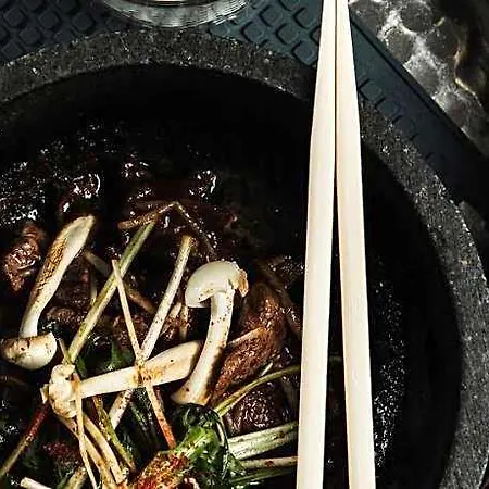 ホテル Alpines Gourmet Montanara フラッハウ