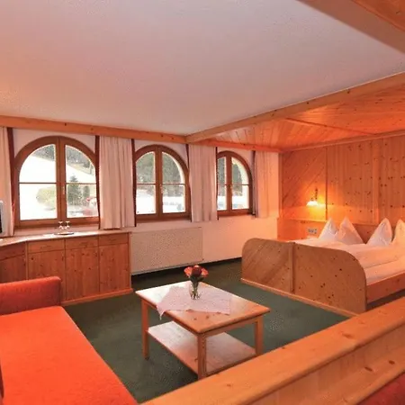 Hotel Alpines Gourmet Montanara Flachau