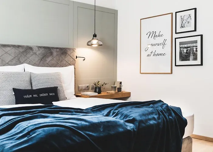 蒙特纳洛阿尔卑斯美食酒店 酒店 弗拉绍