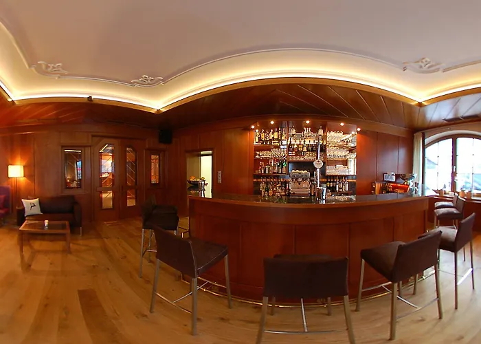 蒙特纳洛阿尔卑斯美食酒店 酒店