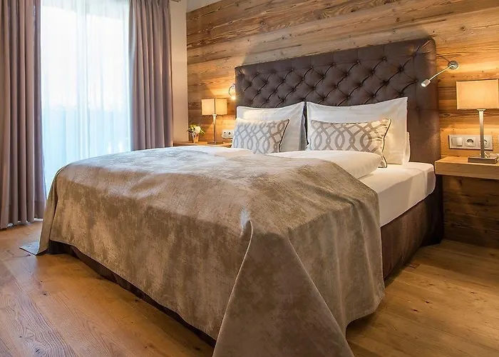 Hotel Alpines Gourmet Montanara 4*